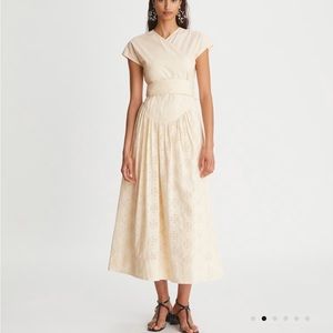 Tory Burch NWT Broderie Anglaise wrap dress, French cream size 12 style # 138530
